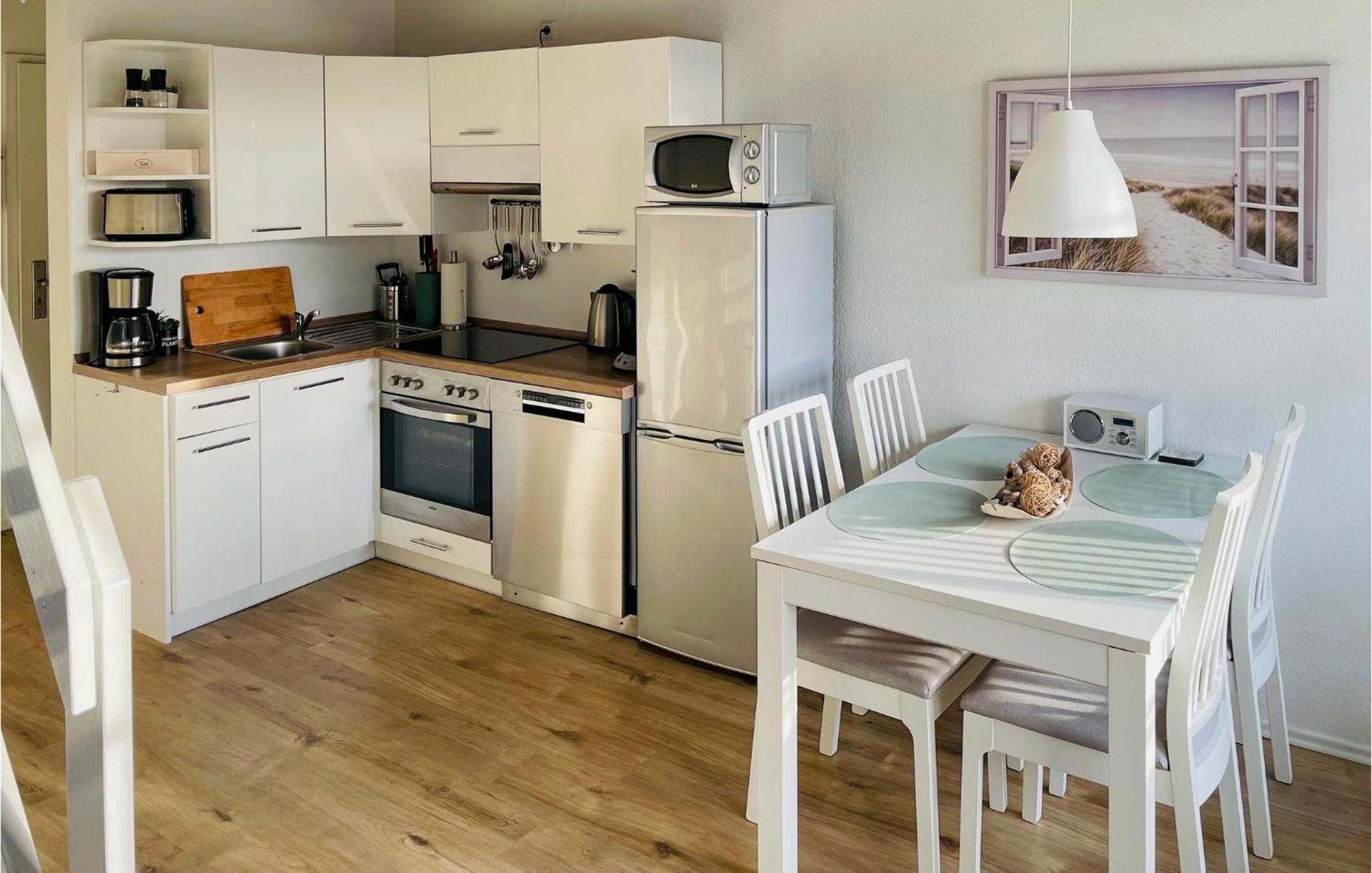 Cozy Apartment In Friedrichskoog With Kitchen 外观 照片